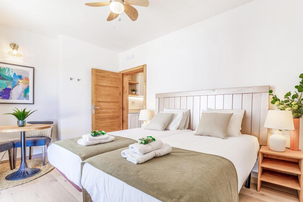Boutique Beach Villa By Lanzarote Retreats - Private Pool - 1 Min Walk To Sea Pool Charco del Palo Extérieur photo