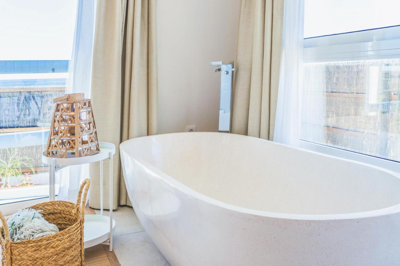 Boutique Beach Villa By Lanzarote Retreats - Private Pool - 1 Min Walk To Sea Pool Charco del Palo Extérieur photo