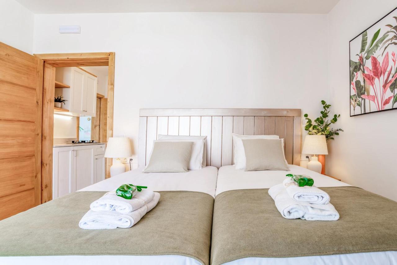 Boutique Beach Villa By Lanzarote Retreats - Private Pool - 1 Min Walk To Sea Pool Charco del Palo Extérieur photo