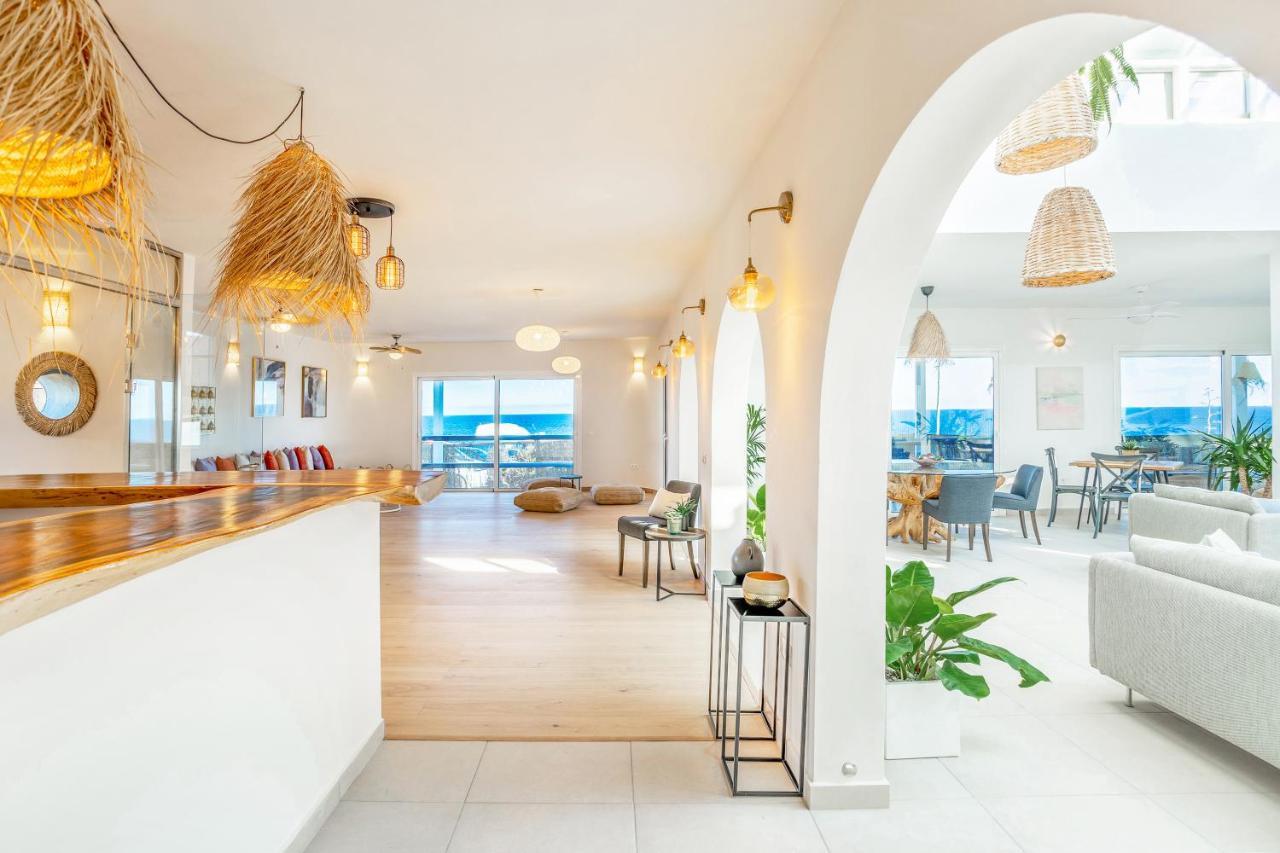 Boutique Beach Villa By Lanzarote Retreats - Private Pool - 1 Min Walk To Sea Pool Charco del Palo Extérieur photo